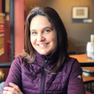 Dr. Ana Claudia Tonelli